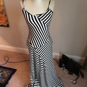 Monteau LA maxi dress